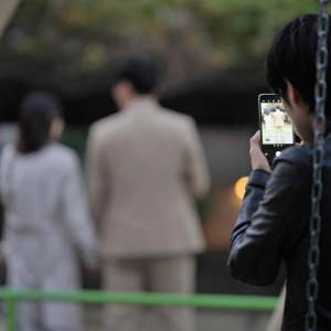 浮気調査を自分で行う夫
